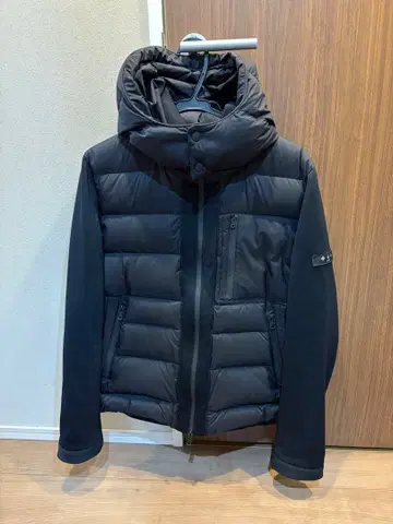 타트라스 다운 자켓 타로 블랙 04