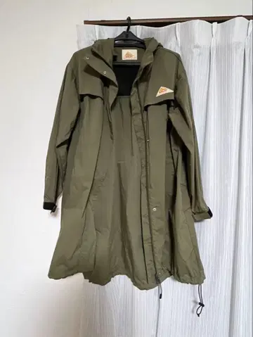 KELTY 올리브색 마운틴 후드티 후드 부착