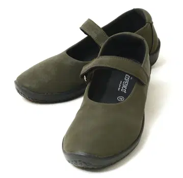 미사용 새상품 ARCOPEDICO 알코페디코 23cm