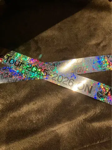 Snow Man ON 2025 은색 테이프