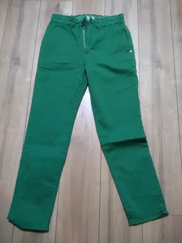 새상품 D.M.G. 그린 캐주얼 팬츠 S