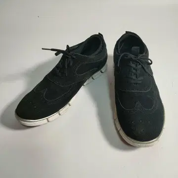 데상트 x HIROSHI TSUBOUCHI 윙 칩 스웨이드