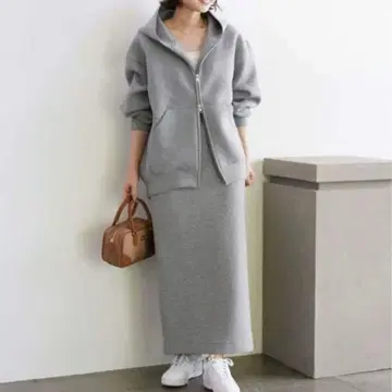 슬로브 이에나 종이상자 아이라인 스커트 그레이 36 타이트 롱 기장