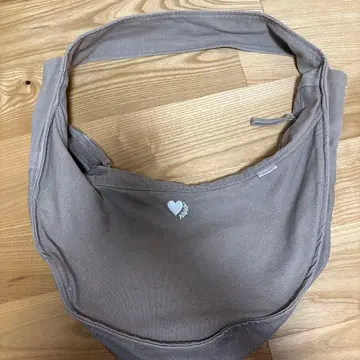 kaoyorinakami 숄더백 그레이