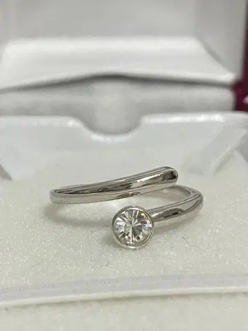 스와로브스키 SWAROVSKI 싱글 볼 반지 17호 L 사이즈