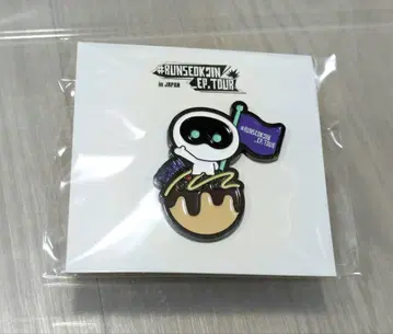 RUNSEOKJIN EP TOUR 우트군 오사카 핀 배지
