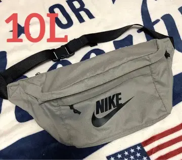새상품급 NIKE 바디백 웨스트 파우치 10L 카키