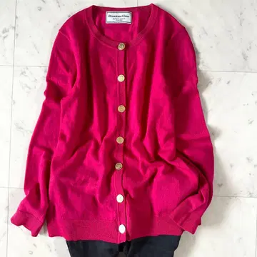 컨디션 최상 두지엠 클라세 GARCIA 18G 크루넥 가디건 금장 버튼