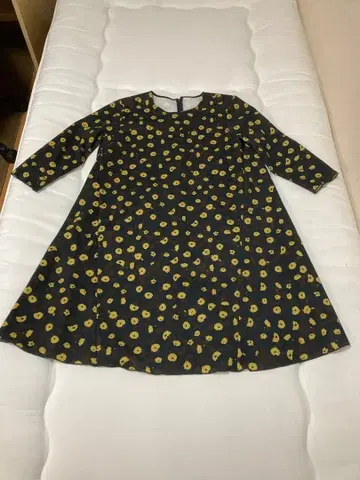 LOUNIE 블랙 옐로우 패턴 원피스