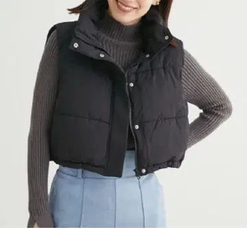 GreenParkstopic 블랙 다운 베스트 숏 기장