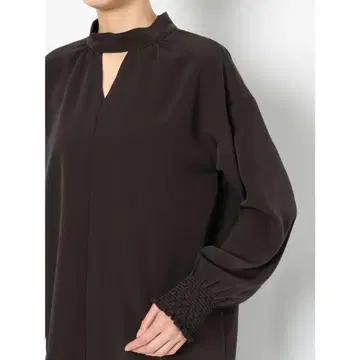 [ LAGUNA MOON ] 초커 넥 셔츠