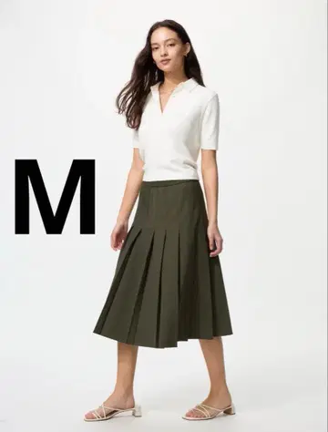 유니클로 와이드 플리츠 미디 스커트