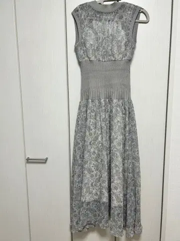 슬리브리스 원피스 머큐리 듀오