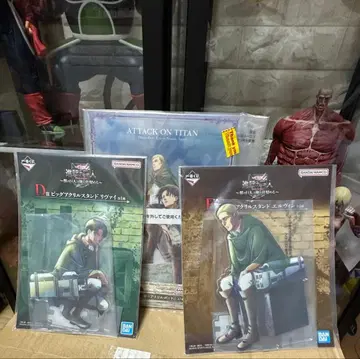 제일복권 진격의 거인 D상 리바이, E상 엘빈 아크릴 스탠드