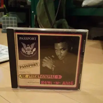 mr.international / Remi-N-Alize