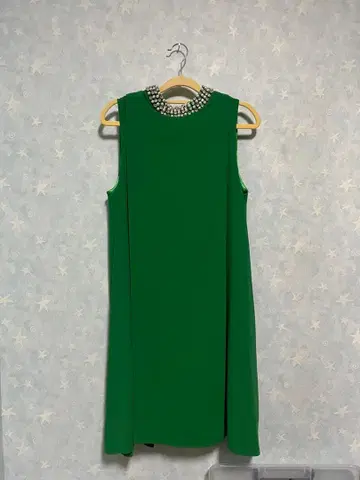 슬리브리스 미니 드레스 그린