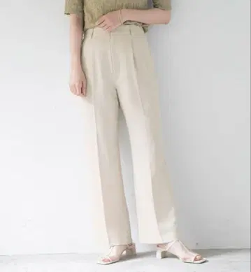 LOWRYS FARM 드라이 터치 플레어 팬츠