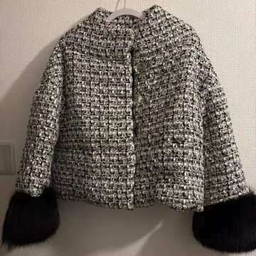 AUGUSTO 트위드 퍼(fur) 장식 자켓