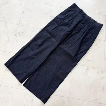 [ 새상품급 ] NEAT 린넨 와이드 팬츠 더블 턱 스트라이프 슬랙스