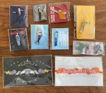 SHINee 종현 핀 배지