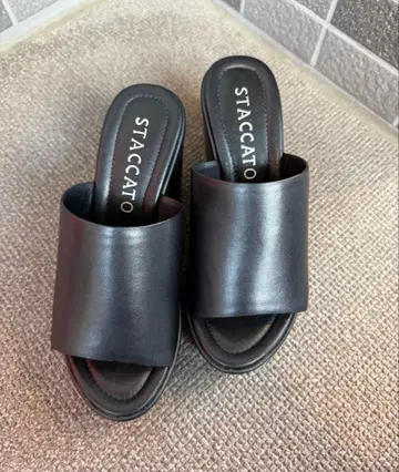 미사용 새상품 스타카토 샌들