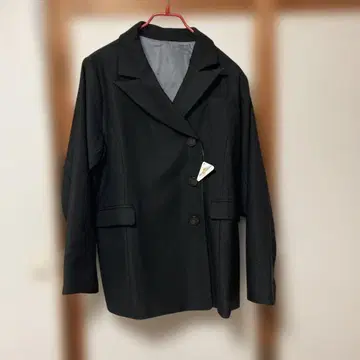 기블리 컬렉션 피크 라펠 자켓 블랙 3L