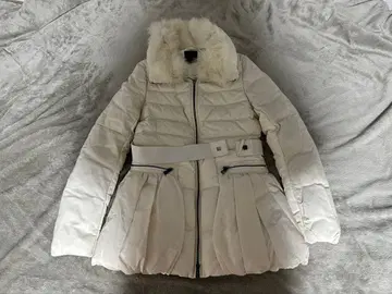 PINKO 화이트 퍼 다운 자켓