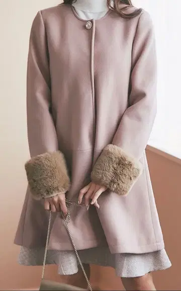 tocco closet 토코 클로젯 모카 핑크 퍼 후드 롱 코트