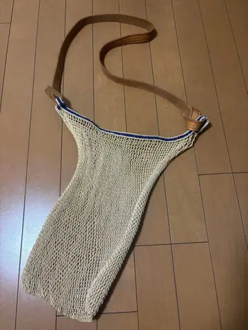 charrita 메쉬 숄더백