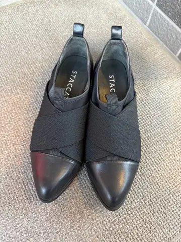 새상품급 스태카토 로퍼