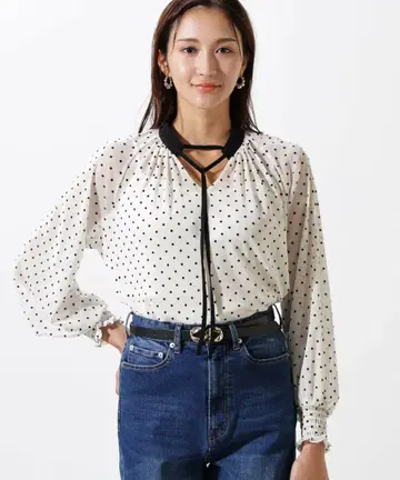 PINKY&DIANNIE 화이트 도트 플로키 블라우스