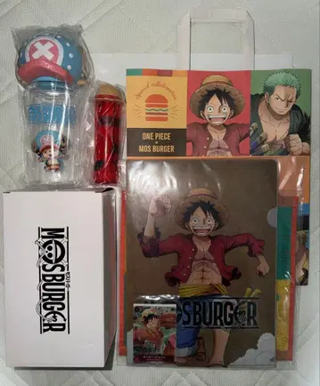 원피스 모스버거 콜라보 세트