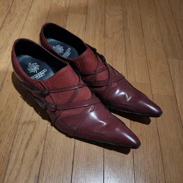 토네이도 마트 천연 가죽 신발