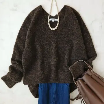 새상품급 언타이틀 일본제 보송보송 울 라메 V넥 니트 2 브라운