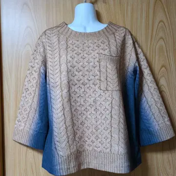 와코루 카르손 상의 M~L 7부 소매