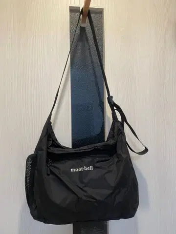 몽벨 라이트 숄더 M 블랙 하자품