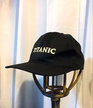 타이타닉 / 90년대 빈티지 캡 [ 데드스탁 ]