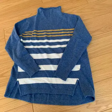 캐시미어 혼방 터틀넥 스웨터 (블루 계열)