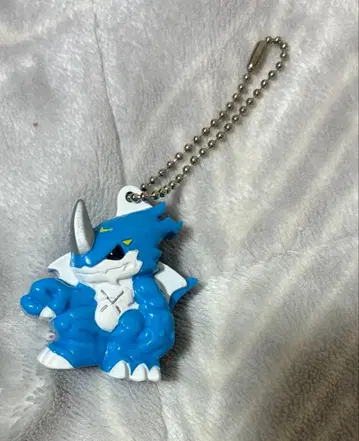 디지몬 키링 엑스브이브몬 피규어