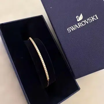 스와로브스키 하프 이터니티 팔찌 골드