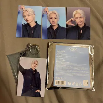 SEVENTEEN 미니 파우치 투어 굿즈 트레이딩 카드