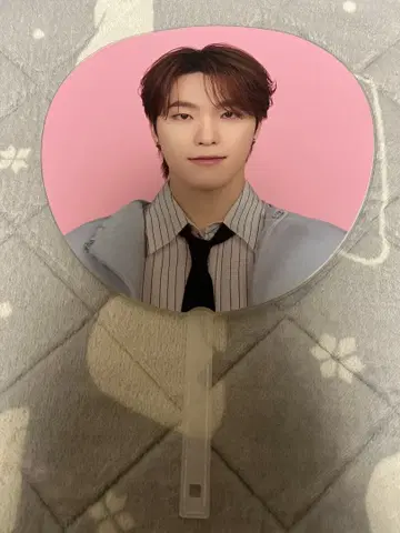 SEVENTEEN DINO 부채 HOLIDAY