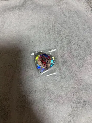 B'z FYOP 2025 가챠가챠 피크 배지