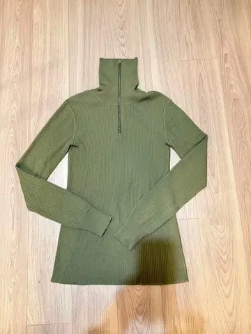 착용컷 유 JIL SANDER 질 샌더 하이넥 스웨터 니트