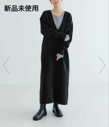 어반 리서치 깊은 V넥 니트 원피스