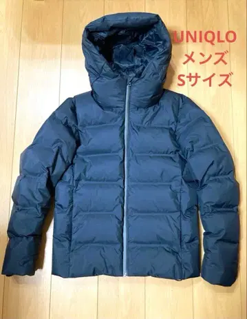 [ 새상품급 ] 유니클로 심리스 다운 후드티 네이비 S 사이즈