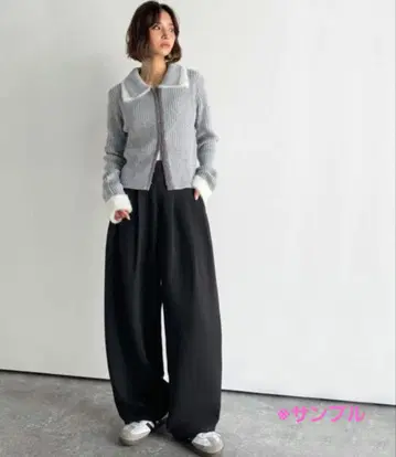 3턱 코쿤 실루엣 종이상자 소재 와이드 팬츠