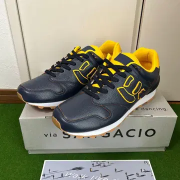 뉴이즈 '7주년 기념 모델' 27.5cm