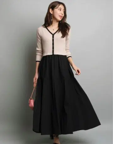 저스길리티 배색 가디건 도킹 원피스