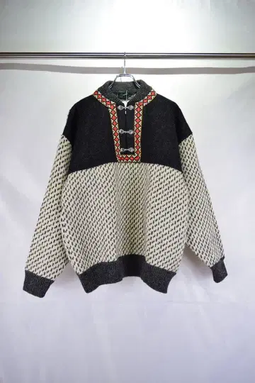 구제 오버 사이즈 울 풀오버 니트 스웨터 빈티지 유럽 구제 의류